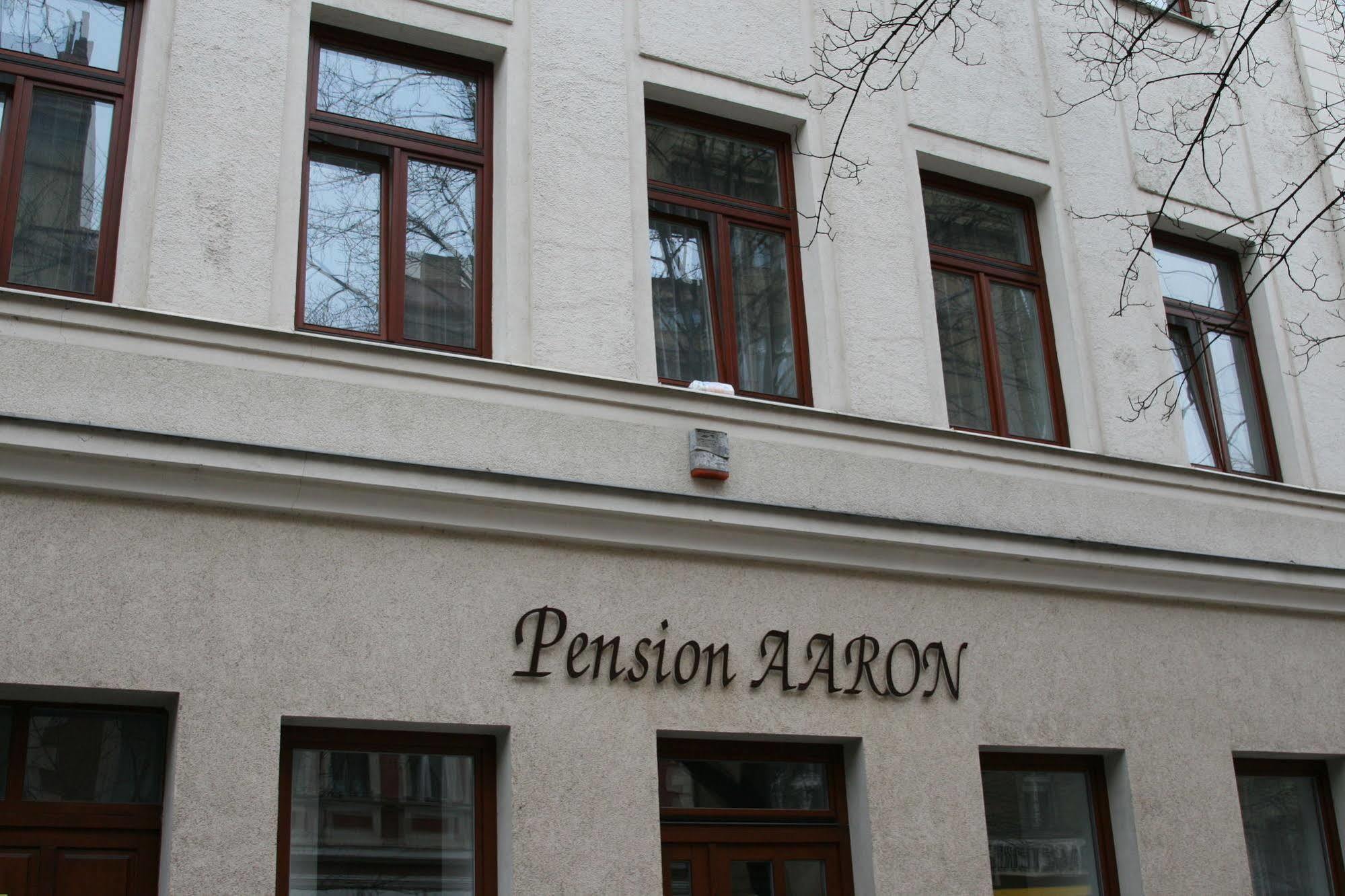 Aaron Hotel Prága Kültér fotó